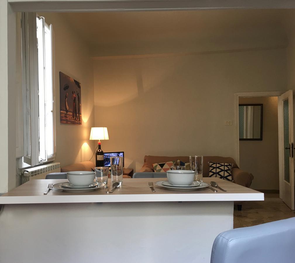 Istay - Appartamento Helios - Via Del Sole Firenze Kültér fotó